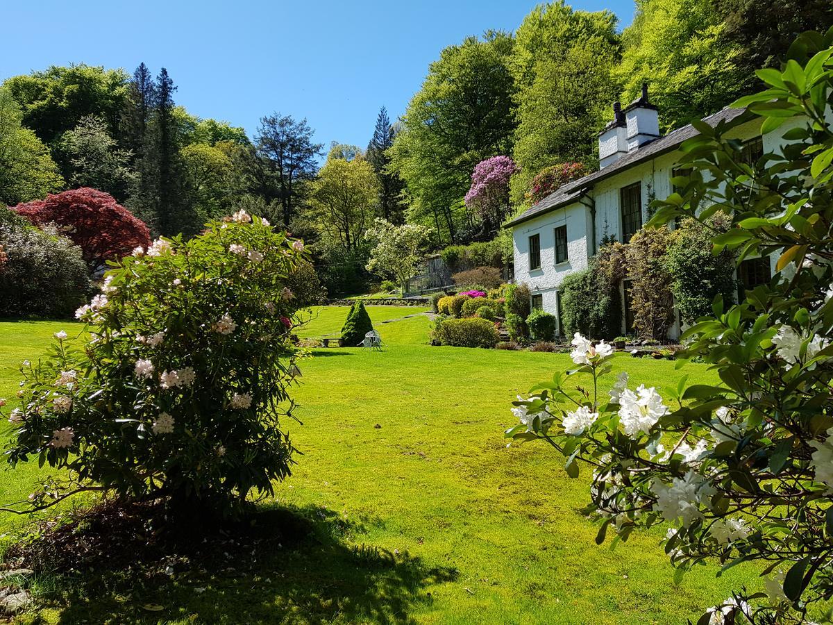 Bed and Breakfast Foxghyll Country House Эмблсайд Экстерьер фото